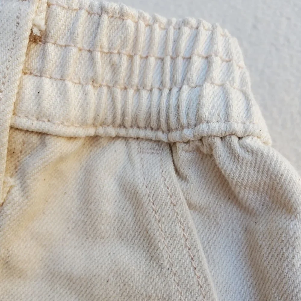 Old Navy cream colored jean shorts size 10